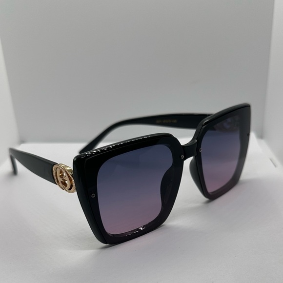 ✨? NWT Trendy Oversized Square Chic Vintage Style UV 400 Black Frame Gray Pink ? main image 4